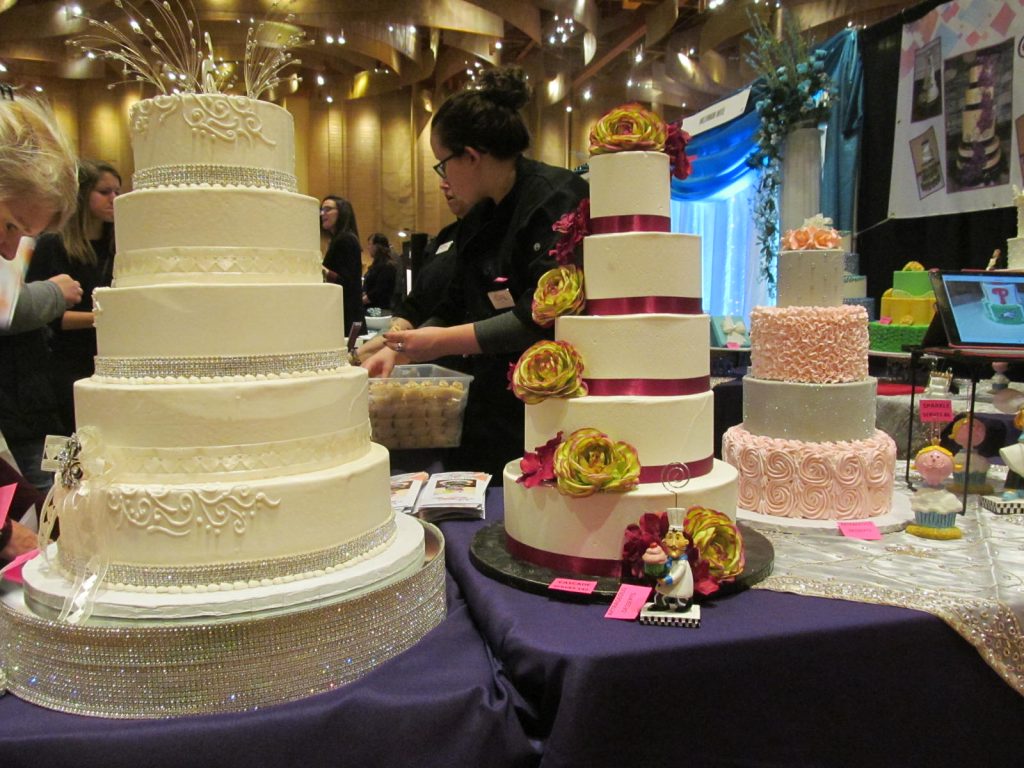 Beautiful Wedding Cakes At Wendy's Wedding Expo